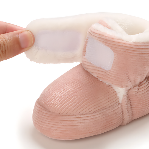 Chaussure bébé velours laine rose avec ouverture facile