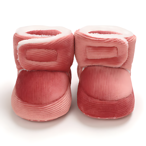 Chaussure bébé velours laine rose foncé premier pas