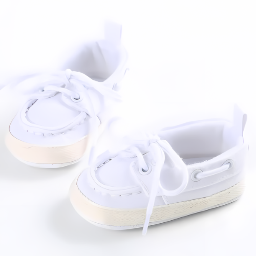 Chaussure élégante blanche pour bébé