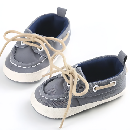 Chaussure élégante grise pour bébé