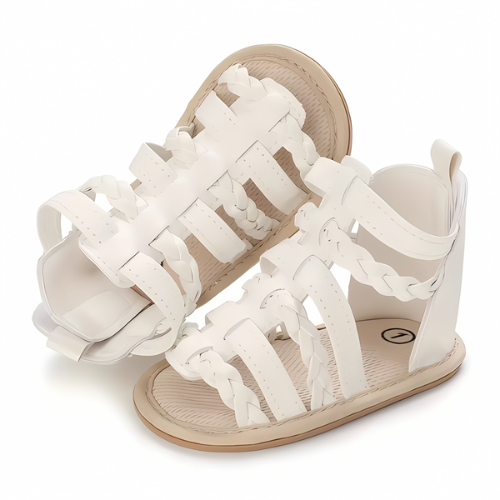 Sandale cuir tressé couleur blanche élégante