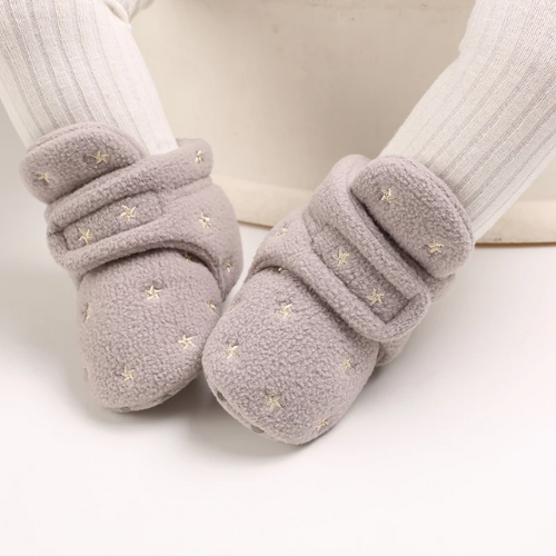 botte bébé grise motif étoile dorée confortable