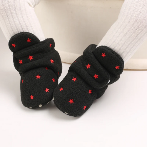 botte bébé noire motif étoile rouge confortable