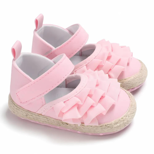 Chaussure bébé rose avec volants