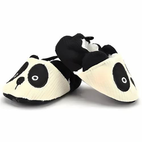 Pantoufle blanche tricot motif panda