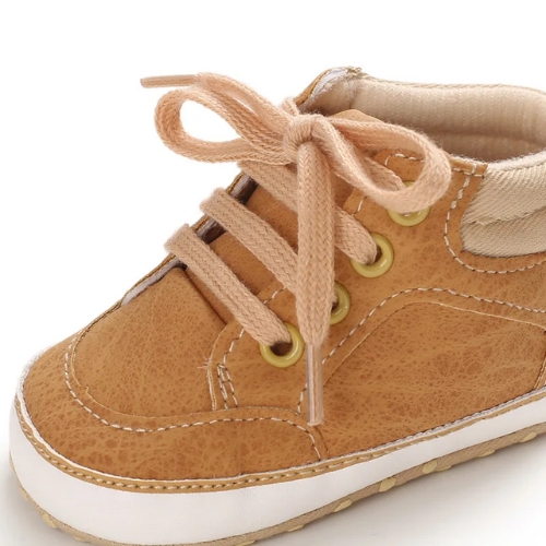 Tennis Bébé Cuir Camel à Lacets fermeture