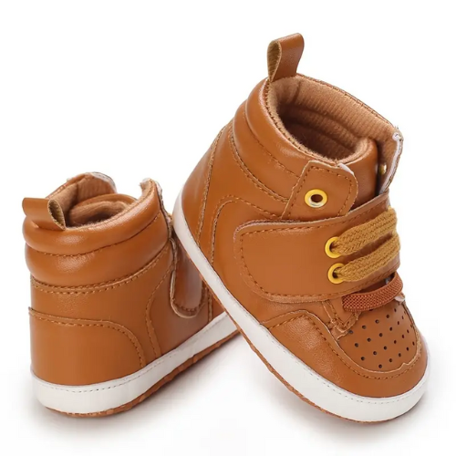 Tennis bébé vintage cuir marron confortable