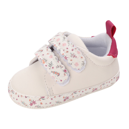 chaussure bébé blanche motif fleurs