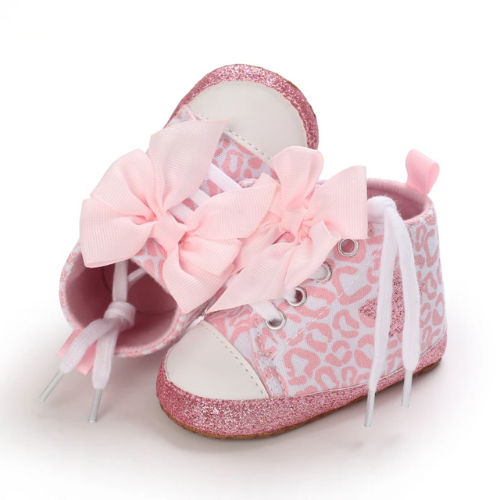 chaussure bébé rose paillettée photo