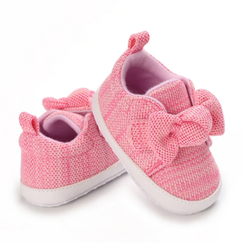 chaussure bébé tissu rose mignon